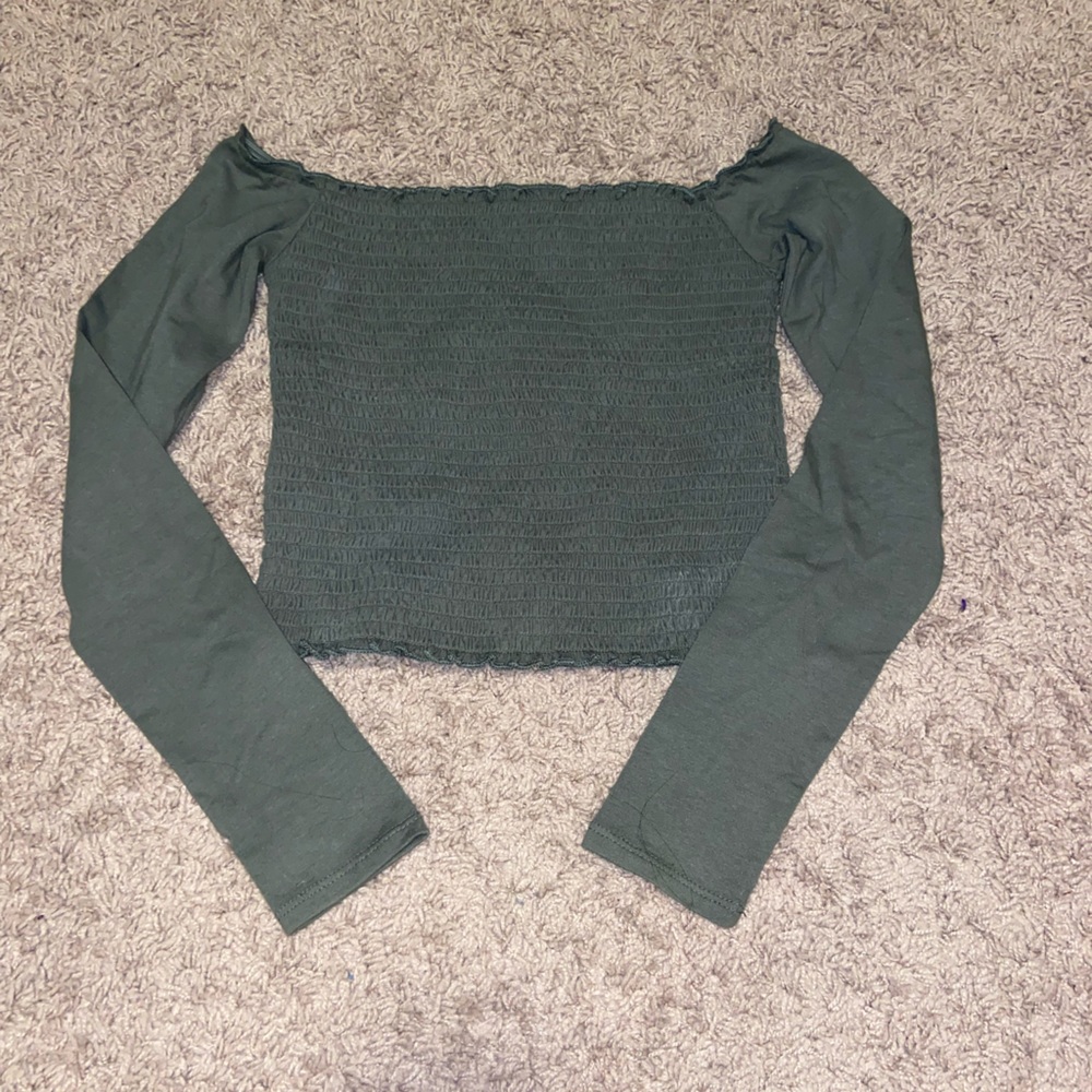 off the shoulder crop shirt